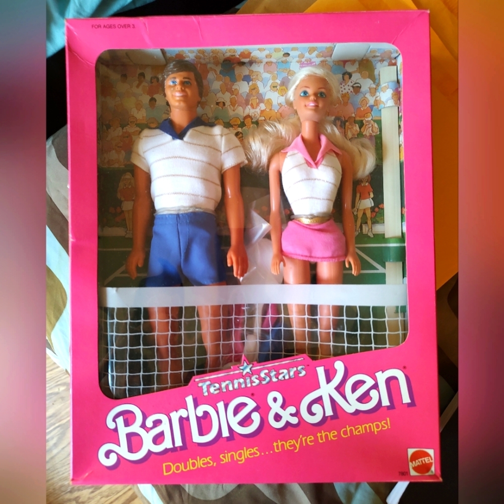 Vintage 1988 Barbie and Ken Tennis Stars gift set